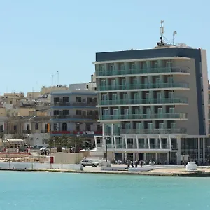 Hotel Water's Edge, Birzebbuga